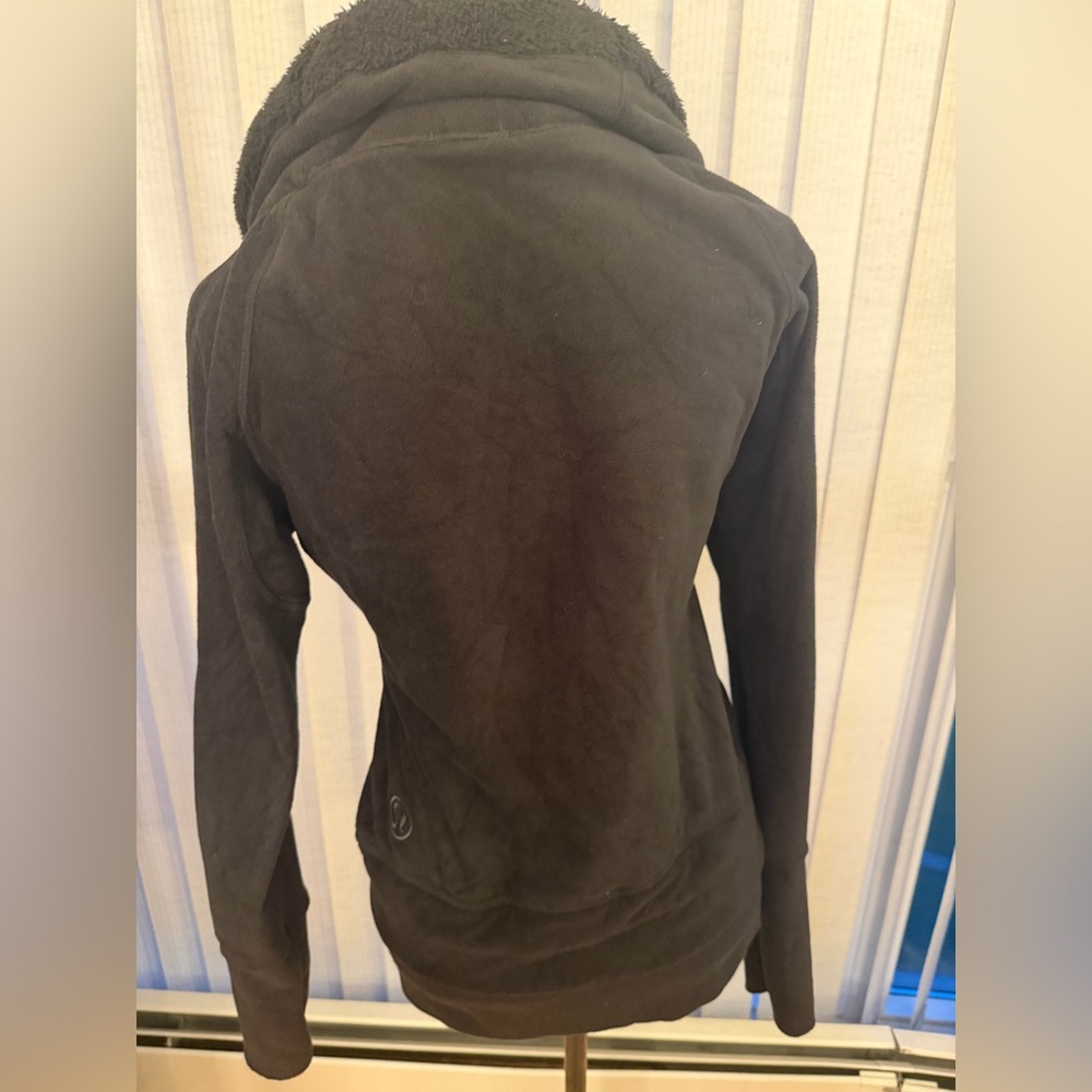 lululemon athletica Black Sherpa Coat - Picture 12 of 13